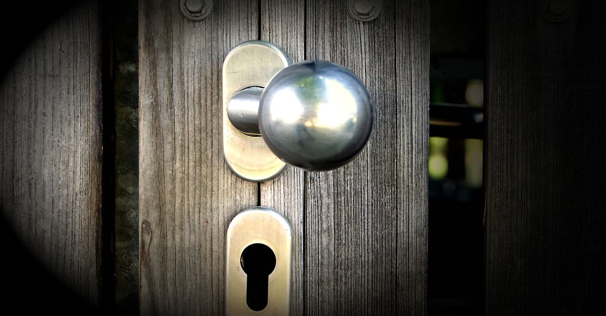 front door lock key — Ove Locksmith NJ